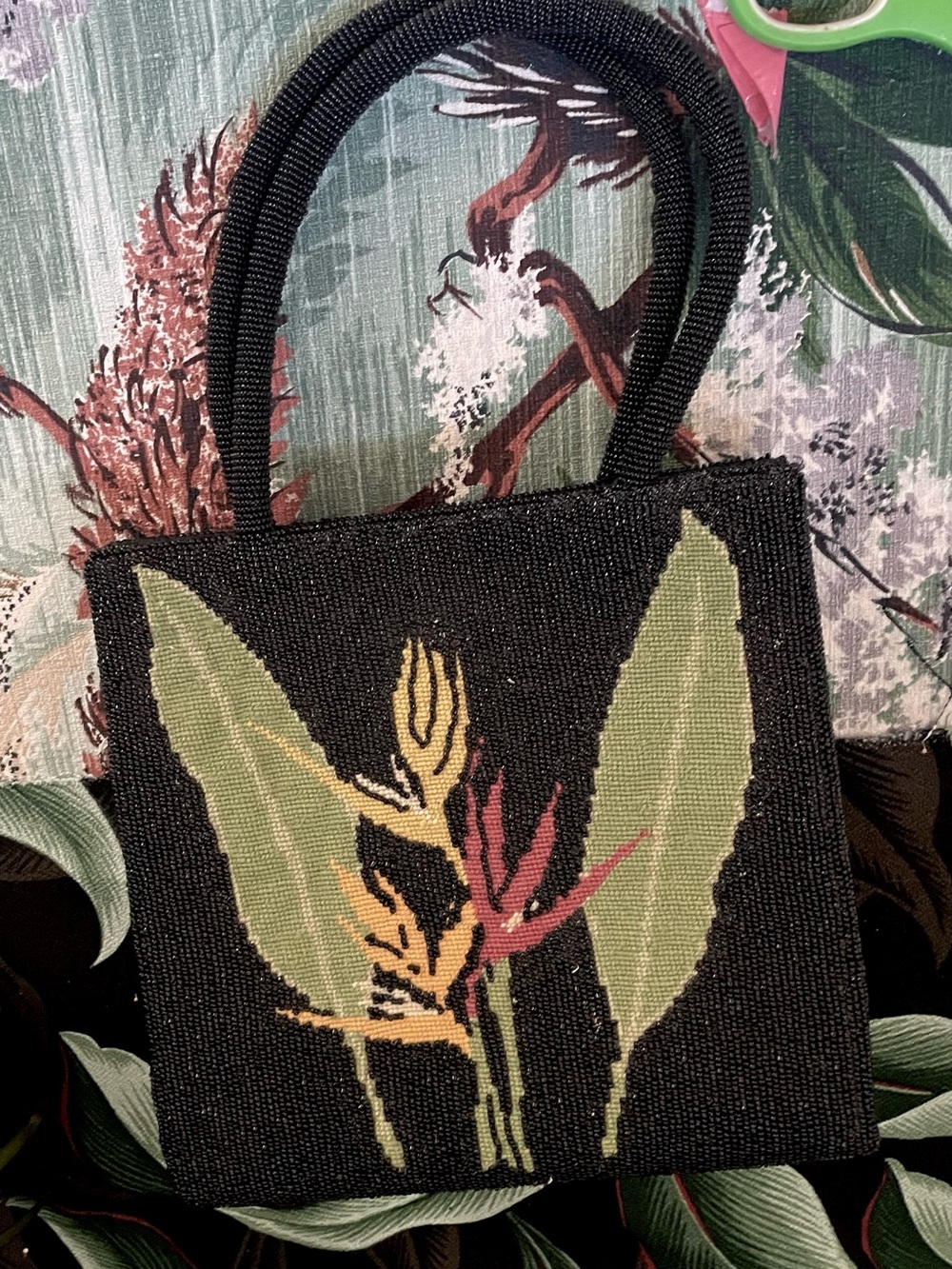 Retro Noir Ginger Flower Beaded Bag